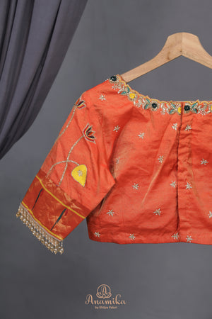 Gadwal Paithai Tissue saree in ivory-gold and orange