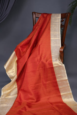 Kanjeevaram silk saree in a lovely red and off white combo