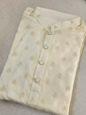 Cream chanderi silk kurta with thread embroidered buttas