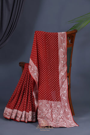 A Georgette beauty in stunning red