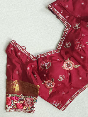 Mustard kanjeevaram saree in mustard with thread work border