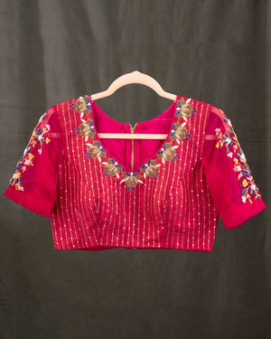 Muslin jamdaani saree in hot pink with floral weave and woven sequins