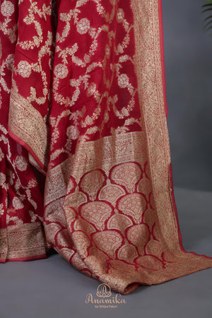 Banarasi Silk Saree in ravishing red