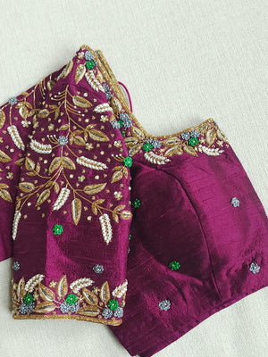 Light grey Gadwal Kanchi saree