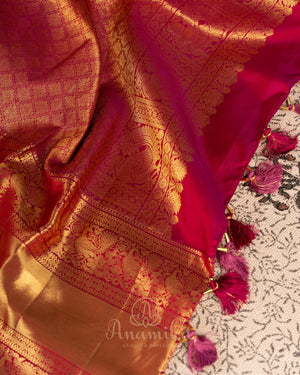 Gadwal Kanchi saree in a lovely pink and wine combo