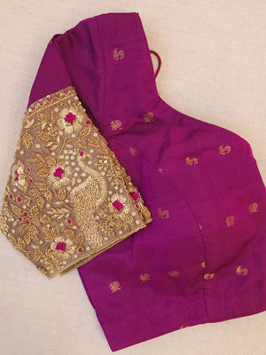 Royal Gadwal kanchiPattu saree in a beautiful parrot green and magenta combination