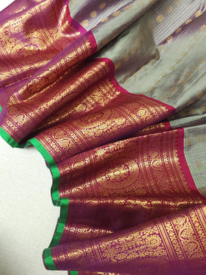 Light grey Gadwal Kanchi saree