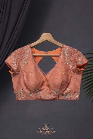 Crushed tissue saree in peach with beautiful cutwork border