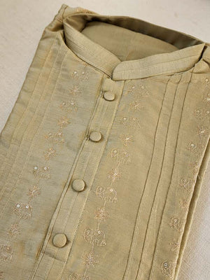 Beige chanderi silk kurta with beautiful and delicate Zari embroidery