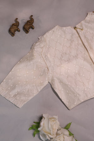 Elegant Crush Tissue saree in pink with a stunning mirror work blouse