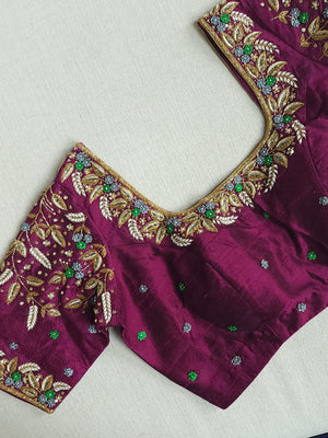 Light grey Gadwal Kanchi saree