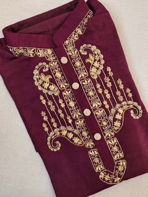Maroon rawsilk kurta with heavy zardosi embroidery on neckline