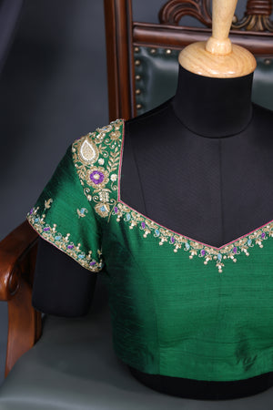 Bandini Georgette saree in hues of green