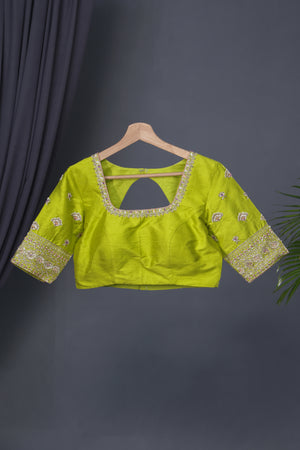 Beautiful Banarasi Silk Saree in peach and green combo