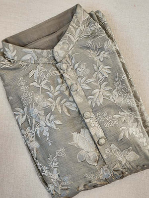 Grey floral thread embroidered kurta