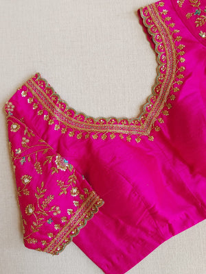 Turquoise Blue kanjeevaram saree with a contrast majenta pink border