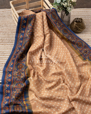 Pure Munga Silk Bandini Saree with hand painted kalamkari border and pallu