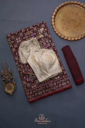 An exquisite Banarasi Cotton Jamdaani saree
