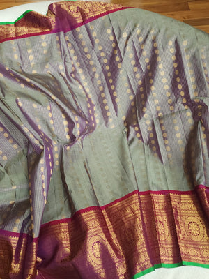 Light grey Gadwal Kanchi saree