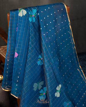 Muslin jamdaani saree in a beautiful peacock blue shade