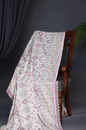 Pastel Patola with intricately designed handwork border