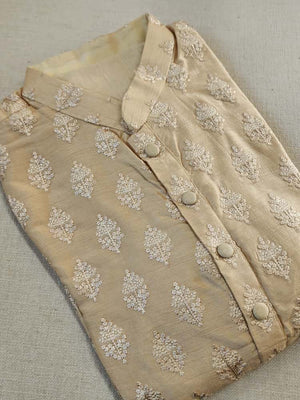 Beige chanderi silk kurta with thread embroidered buttas
