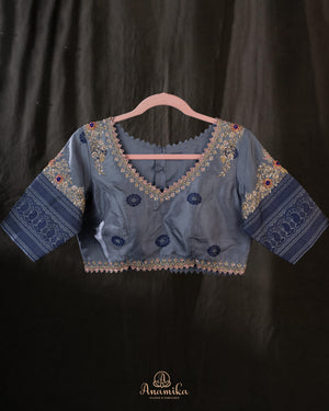 Peach and Steel blue Gadwal pattu saree