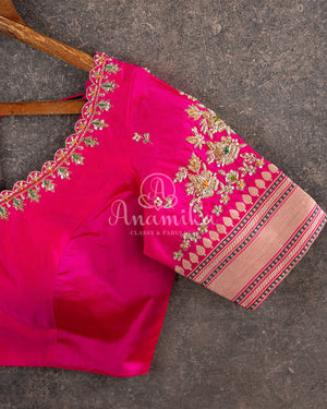 Sandstone Orange Kora Banarasi Tissue saree with a contrast pink blouse