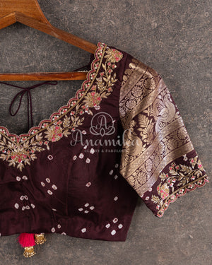 Pink Kanchi Bandini saree with a stunning brown border