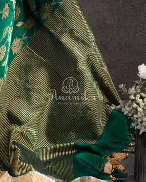 Green Chanderi Saree w/ Silver Blouse