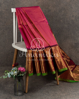 Gorgeous Gadwal Kanchi Silk saree in pink/maroon combo with all over brocade weaving