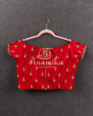 Pink/Red Bandini Georgette saree with a red off shoulder blouse