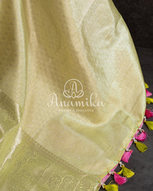 Kanjeevaram saree in a unique shade of pastel pink with pastel green