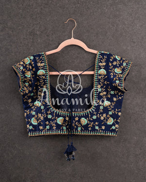 A kanjeevaram saree in the most treanding light blue and dark blue combo