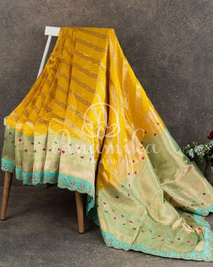 Breath taking Banarasi saree in Yellow/Blue with maggam work border
