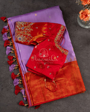 Lavender Gadwal Saree with a contrast reddish gold tissue border