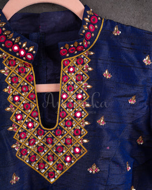 Royal Blue Muslin Jamdaani saree with a mirror work blouse