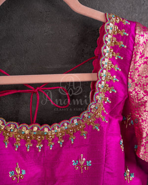 Chanderi Pattu saree in blue paired with a contrast pink brocade blouse