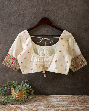 Green Organza Jamdaani Saree with contrast off white blouse