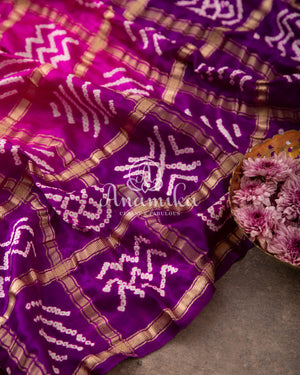 Purple/Pink shaded Gaji silk bandini with pichwai print pallu