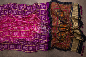 Purple/Pink shaded Gaji silk bandini with pichwai print pallu
