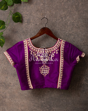 Purple Bandini Pure Silk saree with a lovely paithani border - purple pearl work blouse