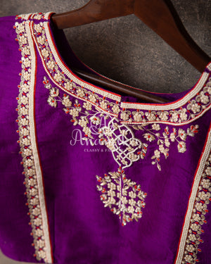 Purple Bandini Pure Silk saree with a lovely paithani border - purple pearl work blouse