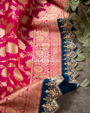 Breathtaking Banarasis with contrast zardosi work border