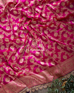 Breathtaking Banarasis with contrast zardosi work border - Pink & Purple