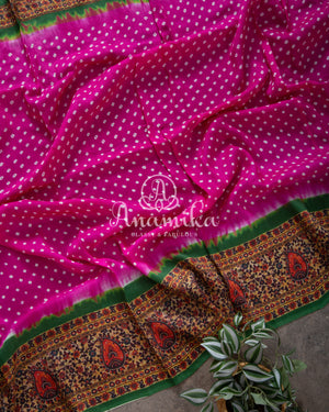 Pink Munga Silk Bandini with kalamkari border and blouse