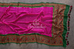 Pink Munga Silk Bandini with kalamkari border and blouse