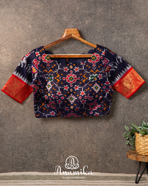 White pure Silk Saree Saree with Patola and Kanchi border