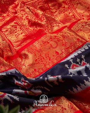 White pure Silk Saree Saree with Patola and Kanchi border