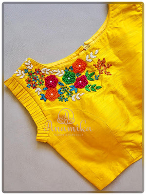 Munga silk saree with floral print